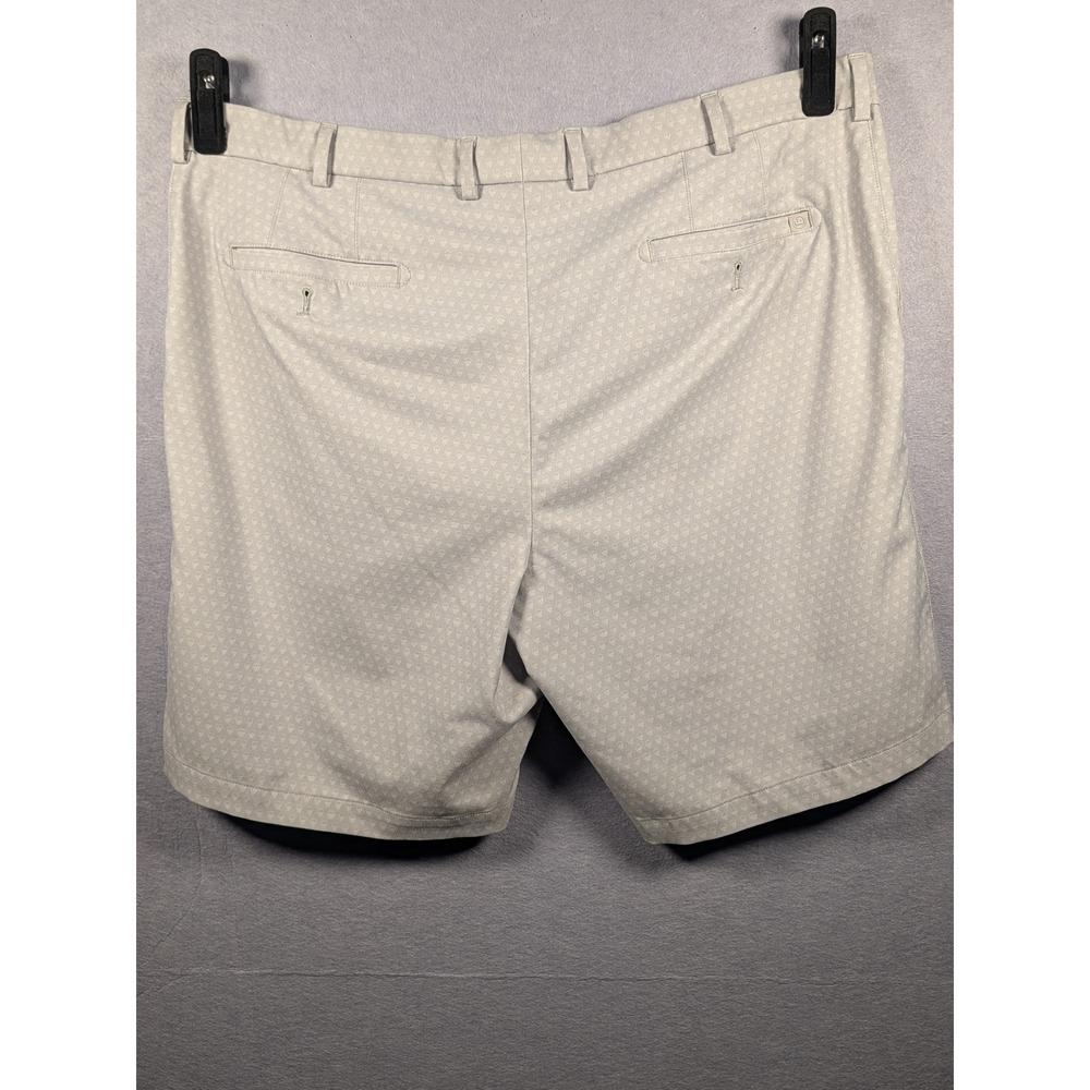 Peter Millar Shorts Mens Size 40 Gray Skull Print Performance Golf Excellent - Picture 3 of 5